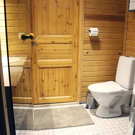 Lapland Vonkamies 公寓 *